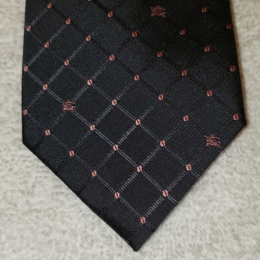 Burberry Tie - 100% Silk